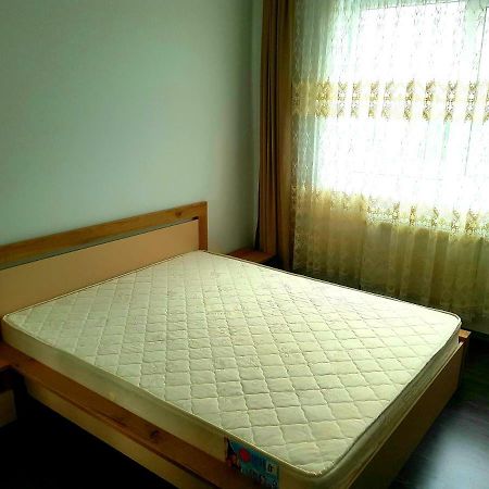 Happyhome Central Deluxe Apartments Oradea Buitenkant foto